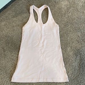 Lululemon tank